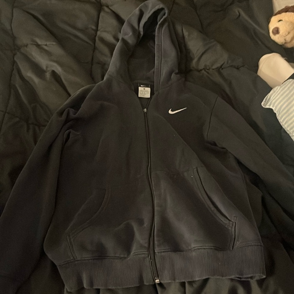 Black Nike zip up hoodie